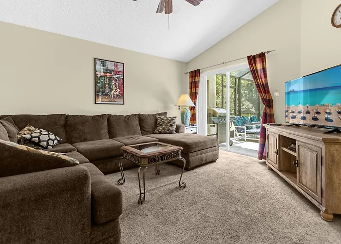 1061 Lake Berkley 4 Bed With Pool&Spa